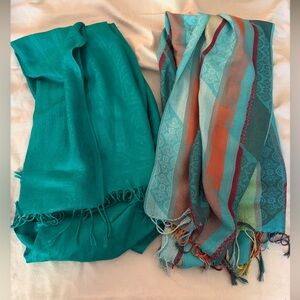 Set of 2 pashmina scarves (turquoise and turquoise/multicolour)